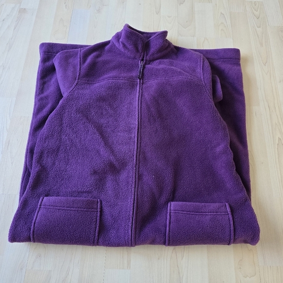 L.L. Bean Women's Purple Fleece Robe - Picture 1 of 8